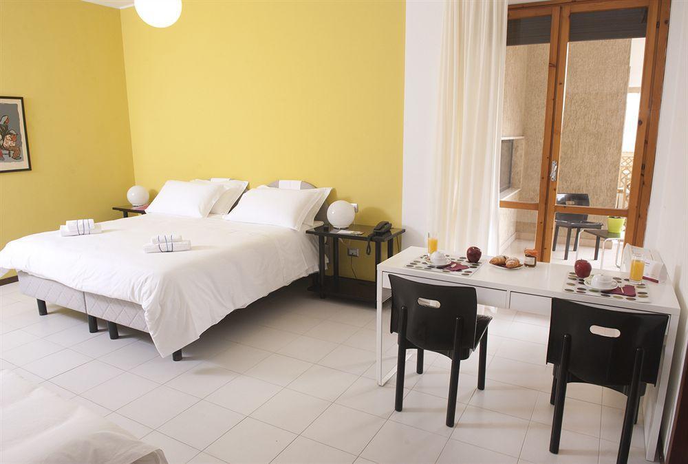Hotel Zenit Salento Лечче Екстер'єр фото