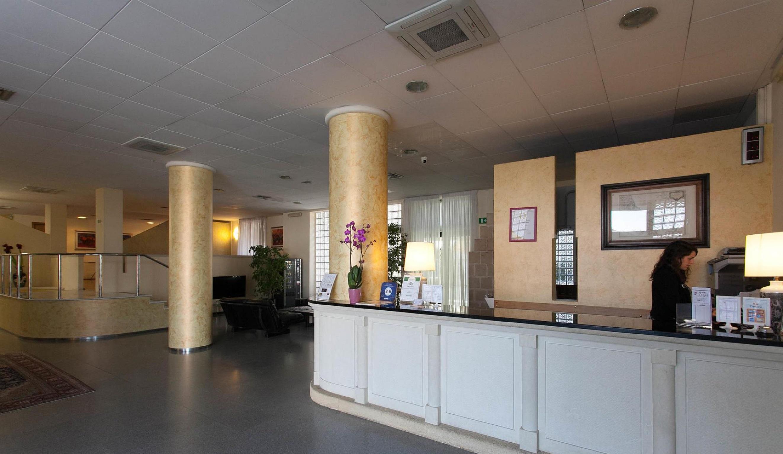 Hotel Zenit Salento Лечче Екстер'єр фото