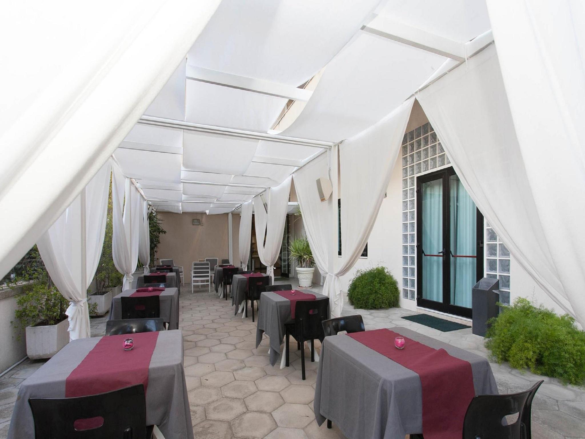 Hotel Zenit Salento Лечче Екстер'єр фото
